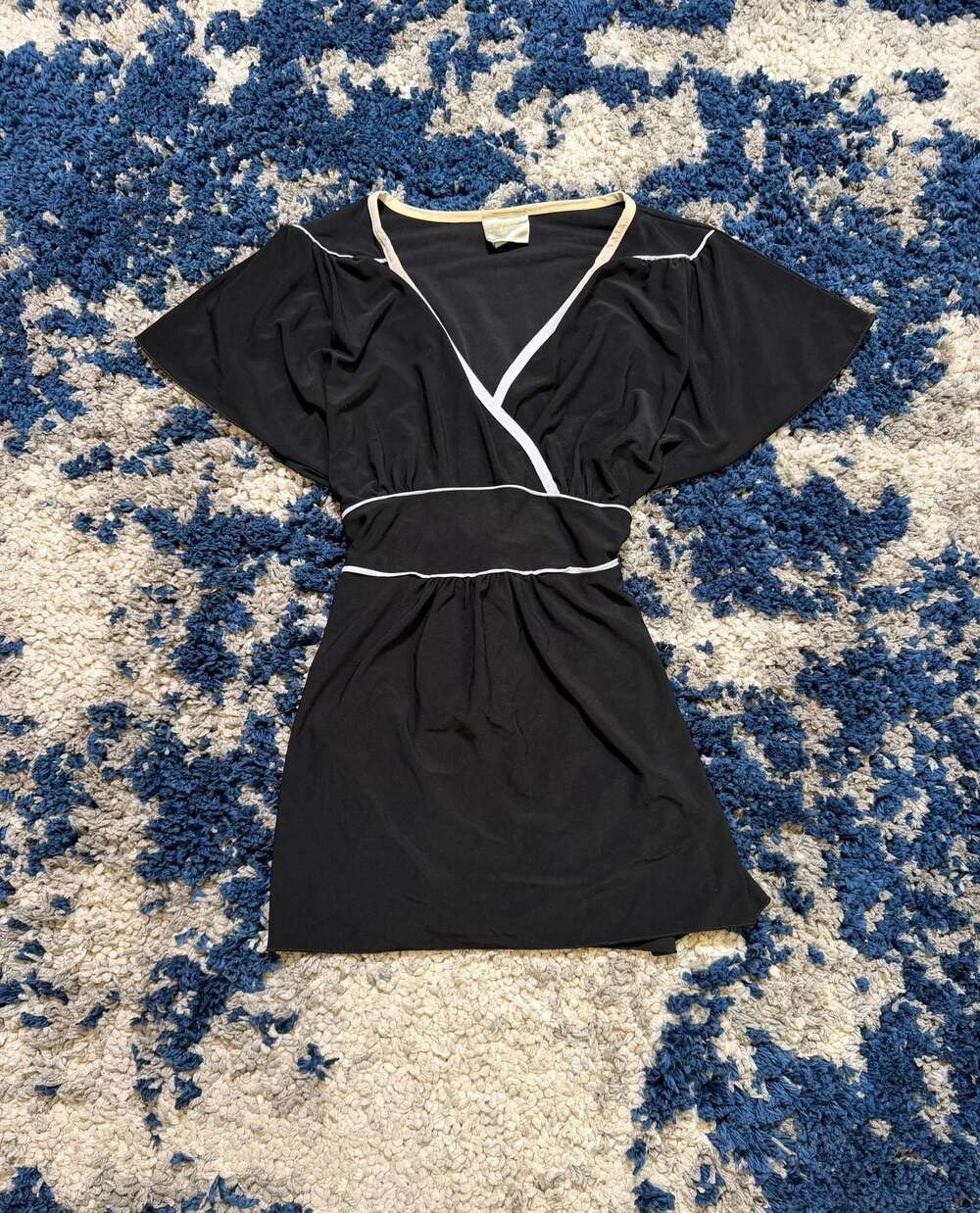 Tailor B. Moss Black V-Neck Blouse with White Contrast Piping and Waist Tie